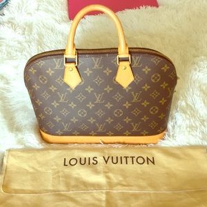 Authentic LV Alma PM